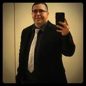 Meet your Posher, Luis